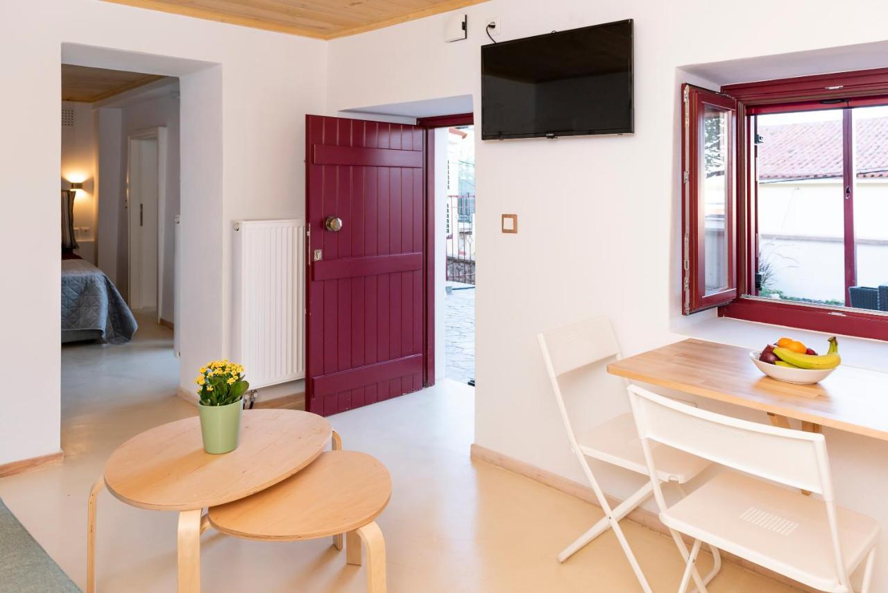 Katmar Homes Mariloo Apartment 纳夫普利翁 外观 照片